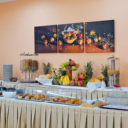 Nefeli Hotel